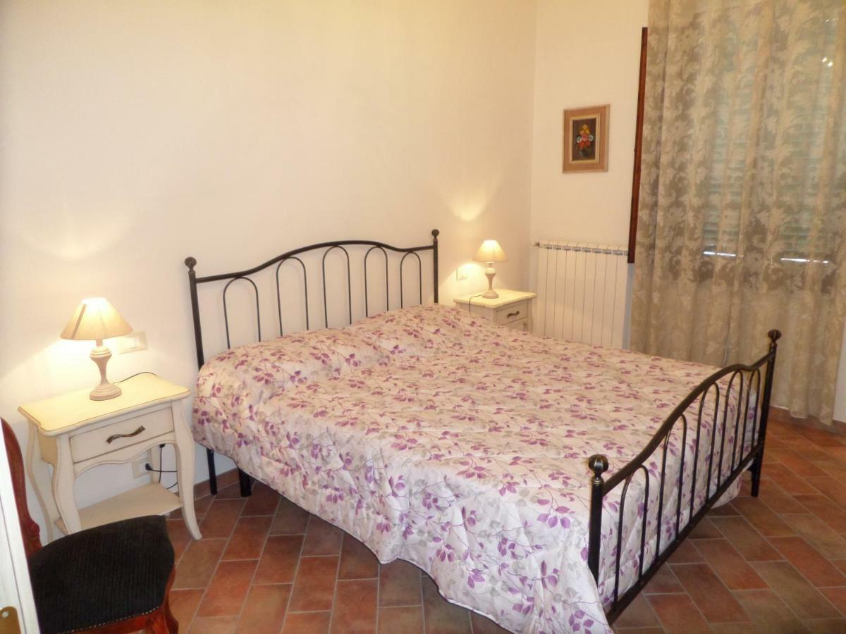 Apartmán La Terrazza Palaia Exteriér fotografie